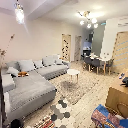 Bulg Modern Апартамент